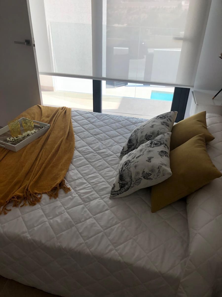 3 makuuhuone Huvila myytävänä paikassa Benijofar mukana uima-altaan - 425 000 € (Ref: 9806586)