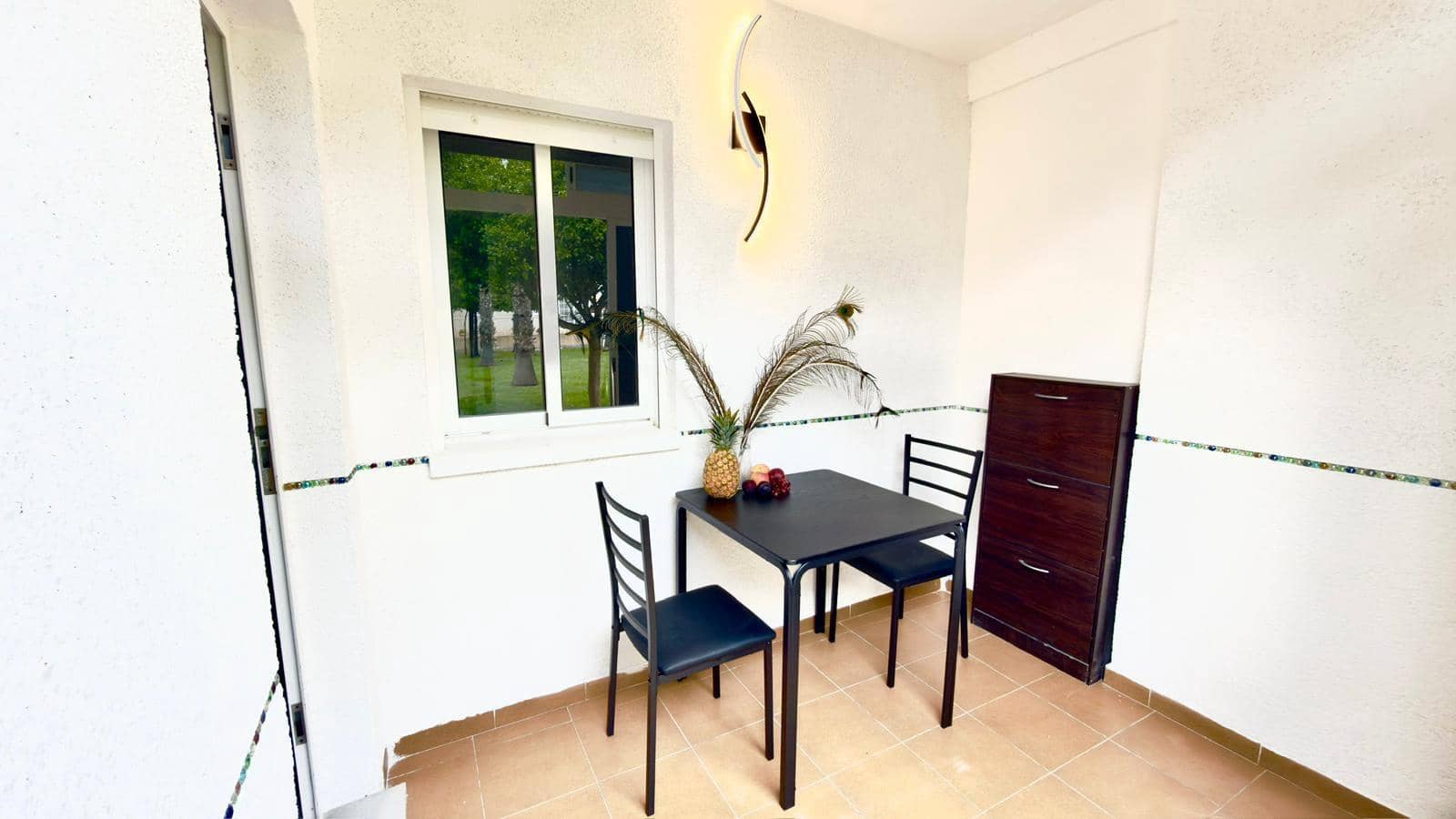 2 soveværelse Rækkehus til salg i Aguas Nuevas med swimmingpool - € 168.000 (Ref: 9826612)