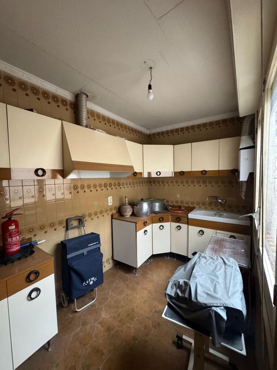 4 soveværelse Byhus til salg i Bigastro med garage - € 109.000 (Ref: 9826613)