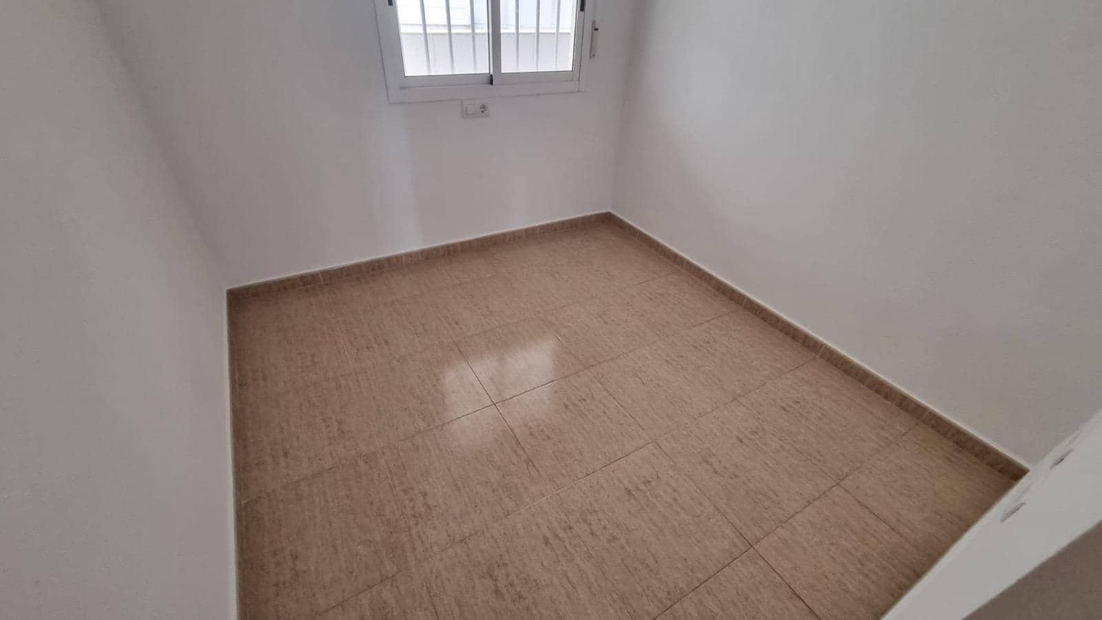 2 chambre Appartement à vendre à Torrevieja avec piscine - 123 000 € (Ref: 9833815)
