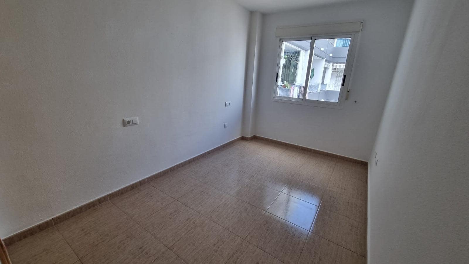 2 chambre Appartement à vendre à Torrevieja avec piscine - 123 000 € (Ref: 9833815)