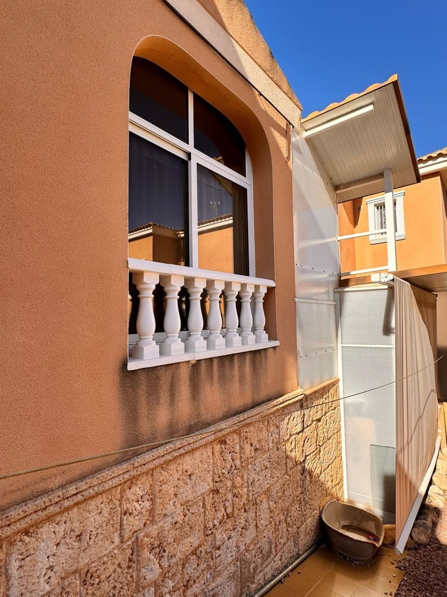 4 bedroom Villa for sale in Cox with pool garage - € 310,000 (Ref: 9846567)
