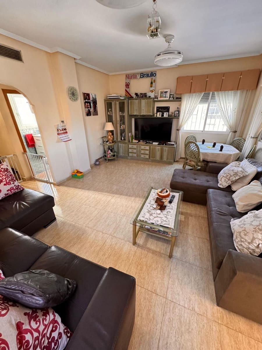 4 bedroom Villa for sale in Cox with pool garage - € 310,000 (Ref: 9846567)