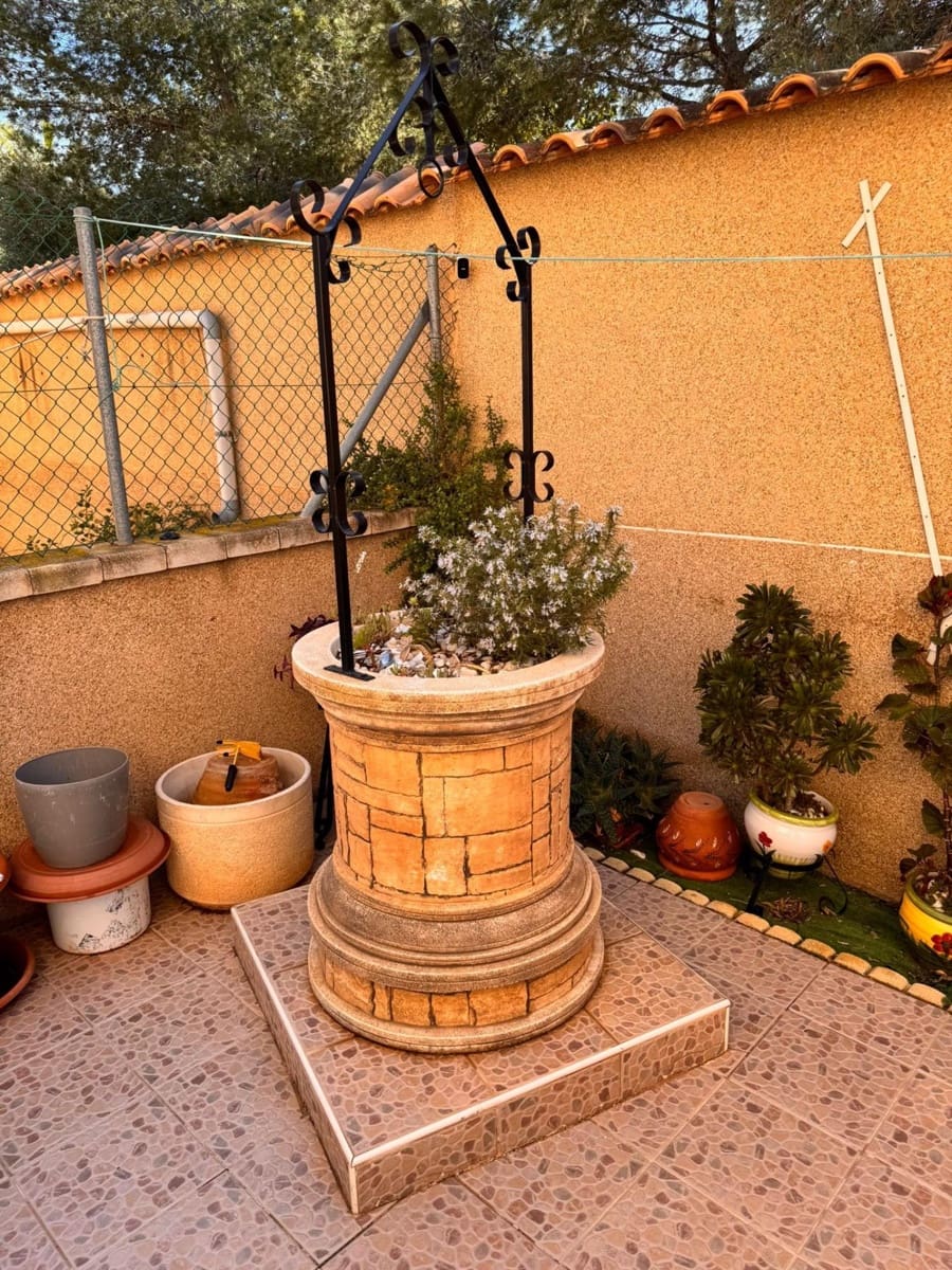 4 bedroom Villa for sale in Cox with pool garage - € 310,000 (Ref: 9846567)