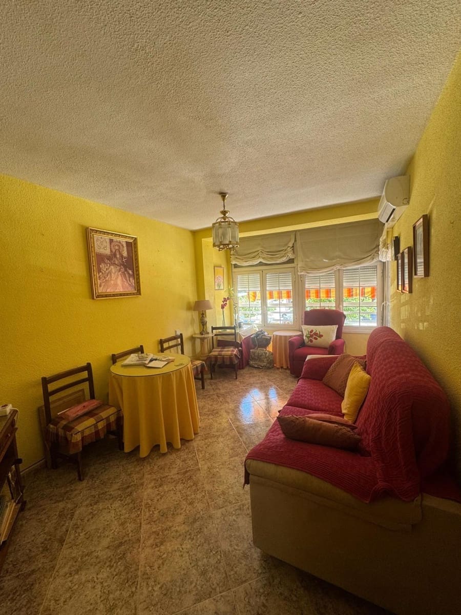 3 bedroom Apartment for sale in Orihuela - € 115,000 (Ref: 9873674)