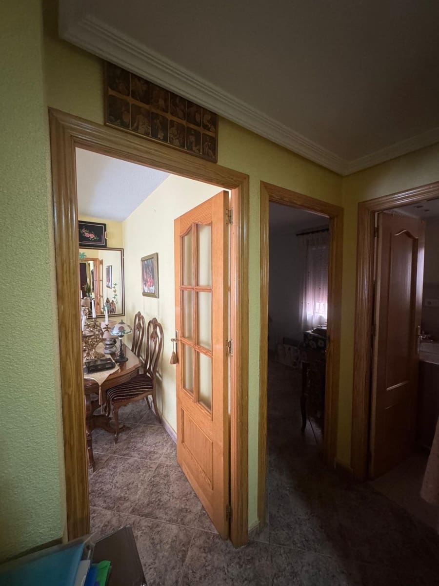 3 bedroom Apartment for sale in Orihuela - € 115,000 (Ref: 9873674)