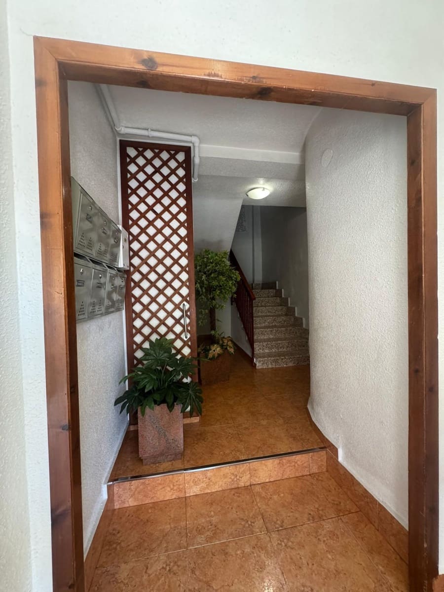 3 bedroom Apartment for sale in Orihuela - € 115,000 (Ref: 9873674)