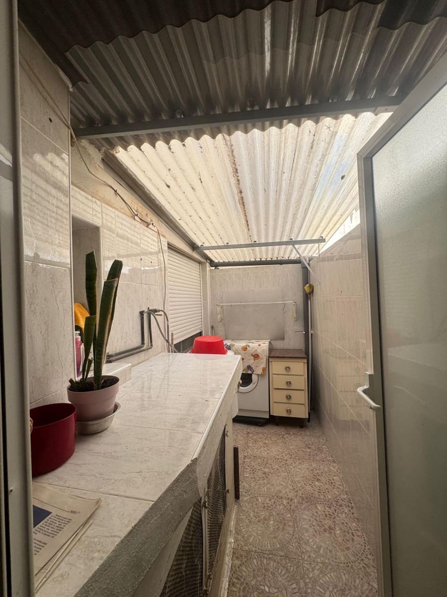 3 bedroom Apartment for sale in Orihuela - € 115,000 (Ref: 9873674)