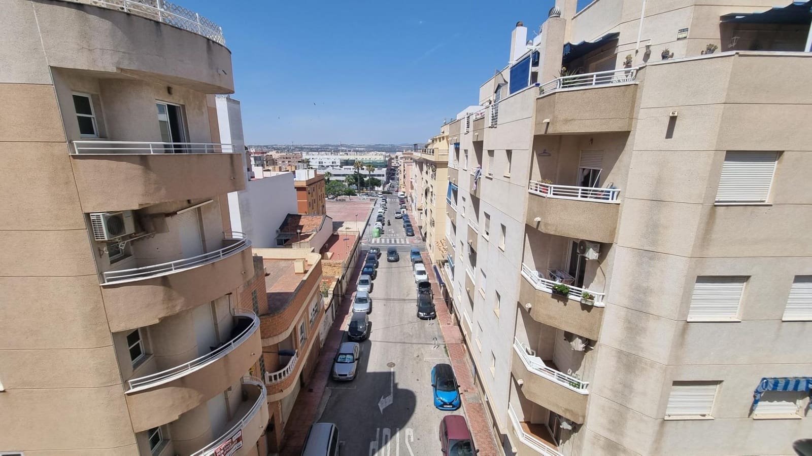 2 chambre Appartement à vendre à Torrevieja - 118 000 € (Ref: 9959925)
