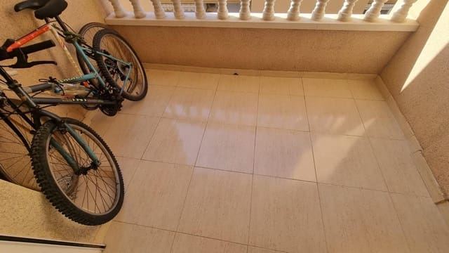 2 sypialnia Apartament na sprzedaż w Torrevieja z basenem - 133 000 € (Ref: 9973440)
