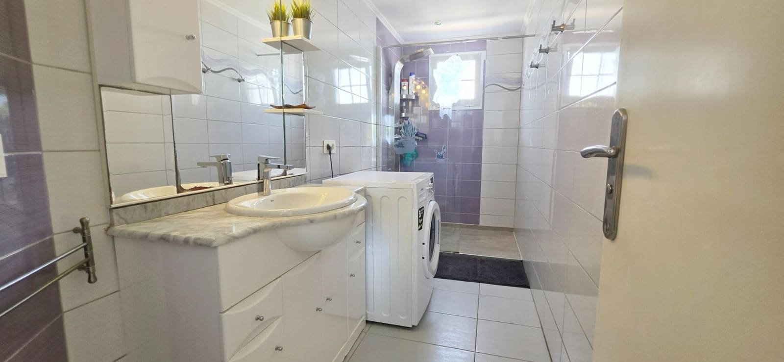 1 sovrum Lägenhet till salu i Puerto del Carmen med pool - 229 000 € (Ref: 10021005)