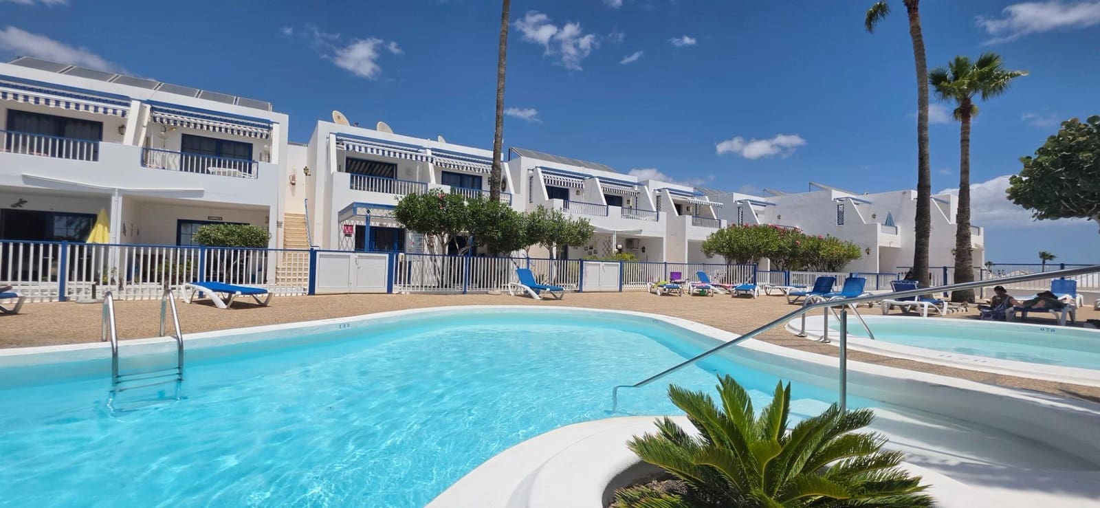 1 sovrum Lägenhet till salu i Puerto del Carmen med pool - 229 000 € (Ref: 10021005)
