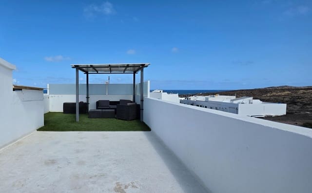 2 sypialnia Apartament na sprzedaż w El Golfo, Yaiza - 279 000 € (Ref: 10055404)
