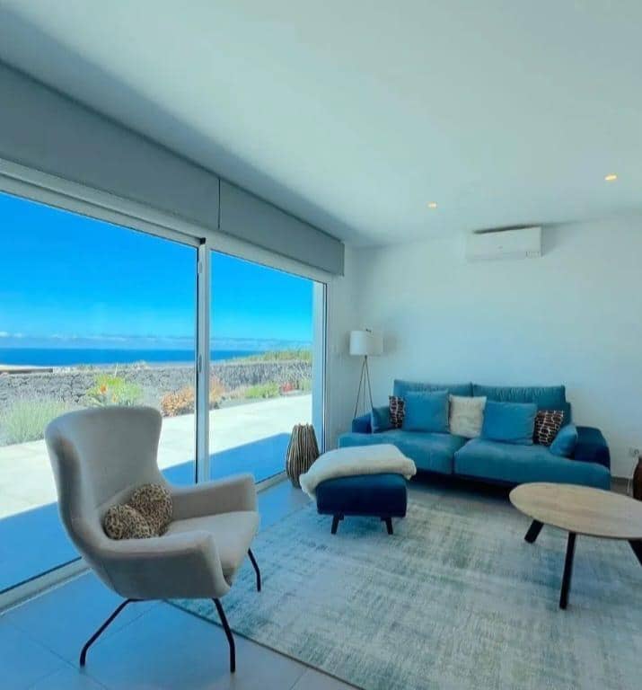 4 bedroom Villa for sale in Yaiza - € 799,000 (Ref: 10059214)