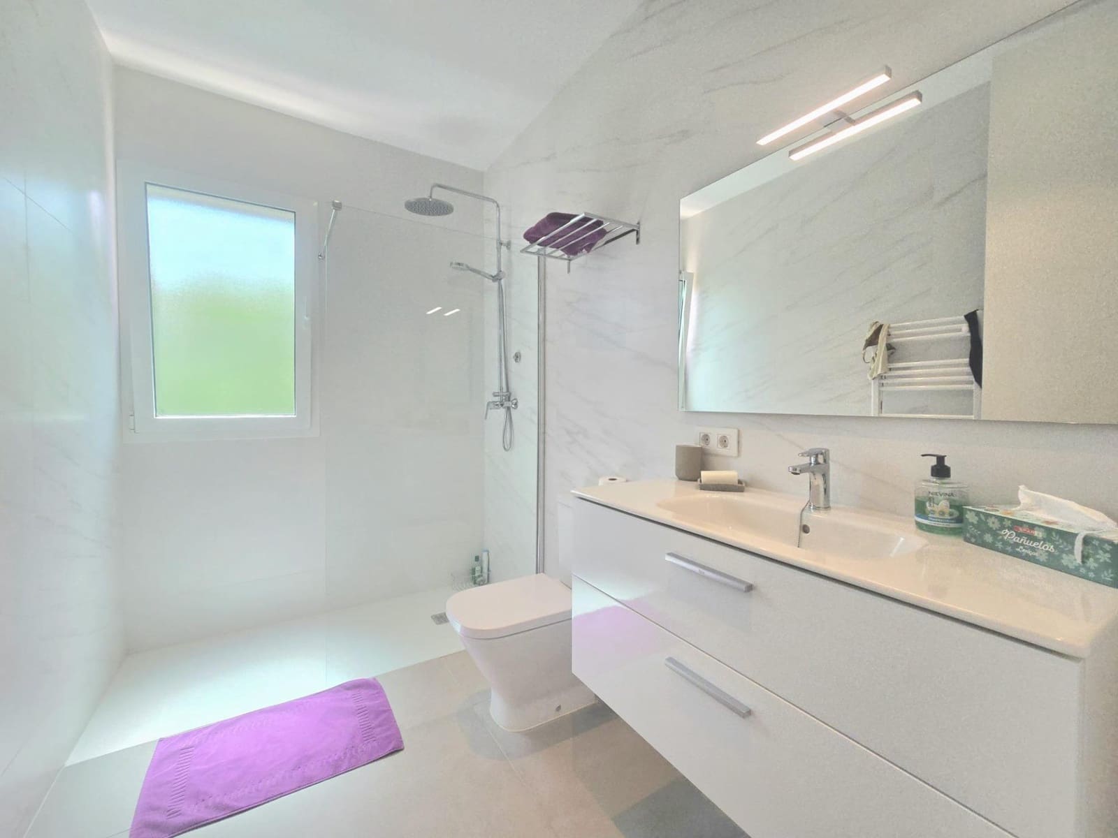 4 bedroom Villa for sale in Yaiza - € 799,000 (Ref: 10059214)
