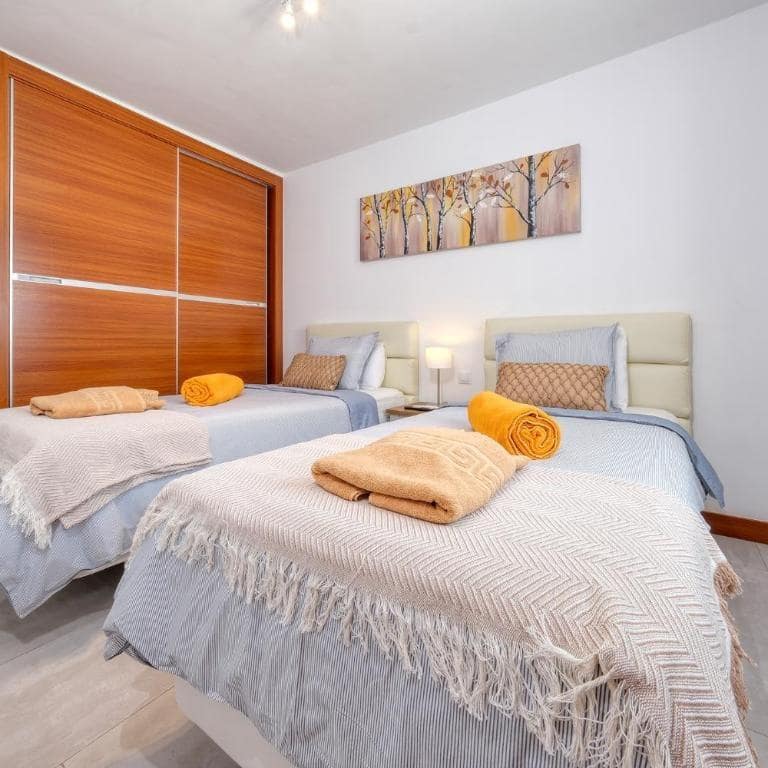 3 sypialnia Apartament na sprzedaż w Playa Blanca z basenem garażem - 470 000 € (Ref: 10159803)