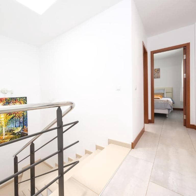 3 sypialnia Apartament na sprzedaż w Playa Blanca z basenem garażem - 470 000 € (Ref: 10159803)