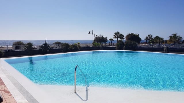 4 soveværelse Lejlighed til salg i Puerto del Carmen, Tías med swimmingpool garage - € 650.000 (Ref: 9126821)