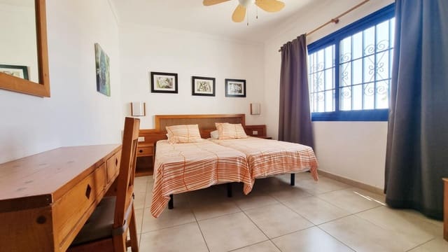 2 soveværelse Lejlighed til salg i Puerto del Carmen, Tías med swimmingpool - € 285.000 (Ref: 9145593)