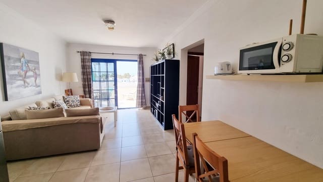 2 soveværelse Lejlighed til salg i Puerto del Carmen, Tías med swimmingpool - € 285.000 (Ref: 9145593)