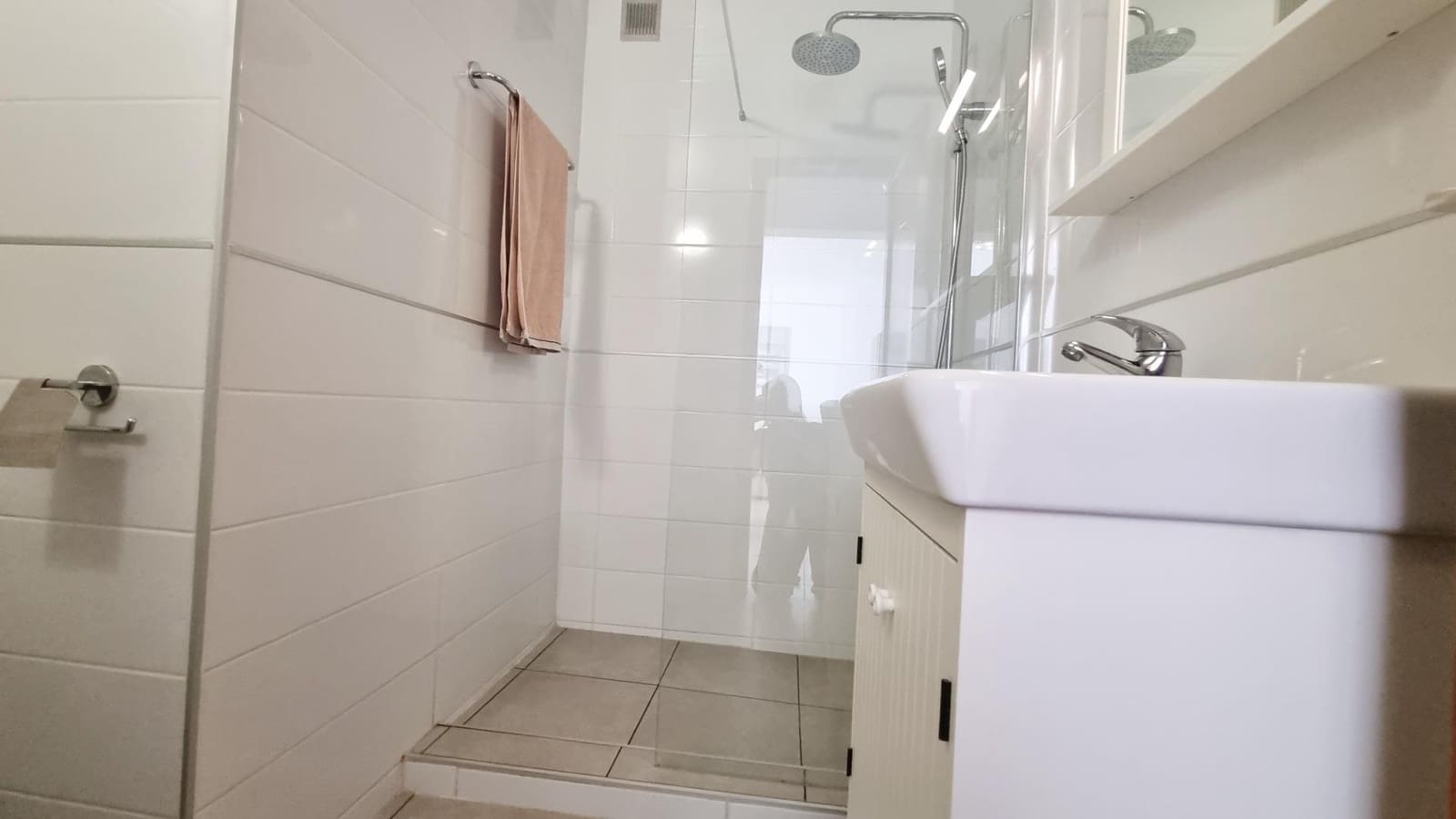 2 soveværelse Lejlighed til salg i Puerto del Carmen med swimmingpool - € 285.000 (Ref: 9145593)