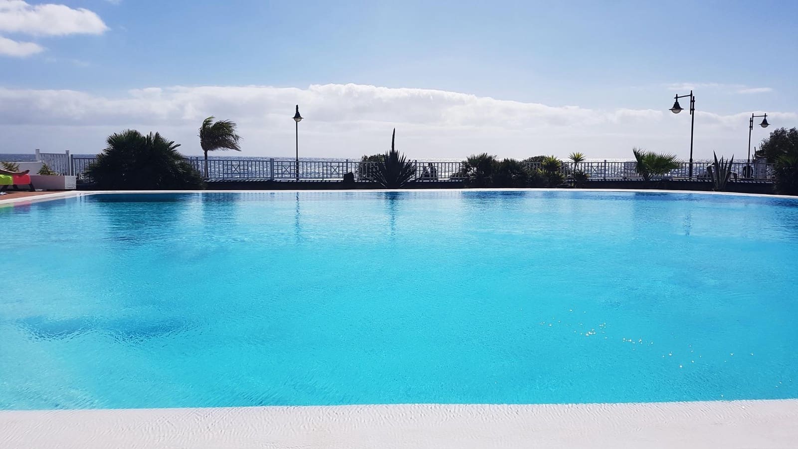 2 slaapkamer Appartement te koop in Puerto del Carmen met zwembad garage - € 540.000 (Ref: 9375387)