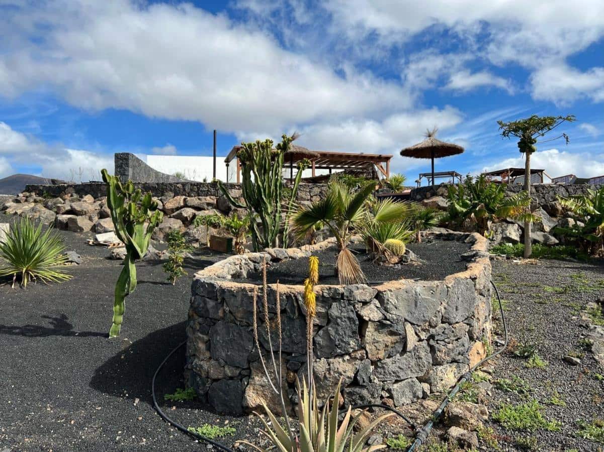 9 slaapkamer Villa te koop in Macher - € 2.500.000 (Ref: 9648230)