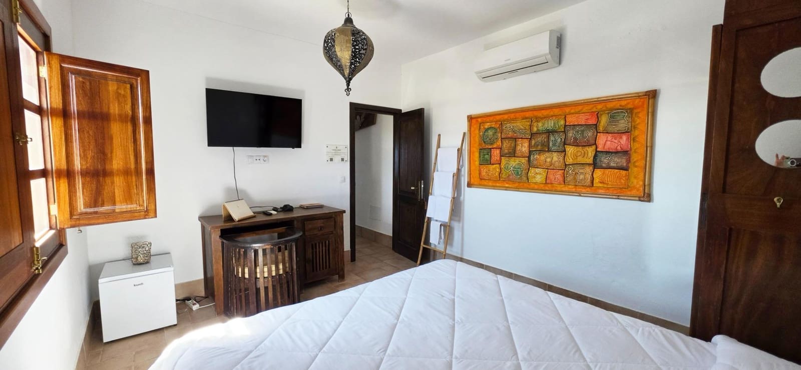 9 slaapkamer Villa te koop in Macher - € 2.500.000 (Ref: 9648230)