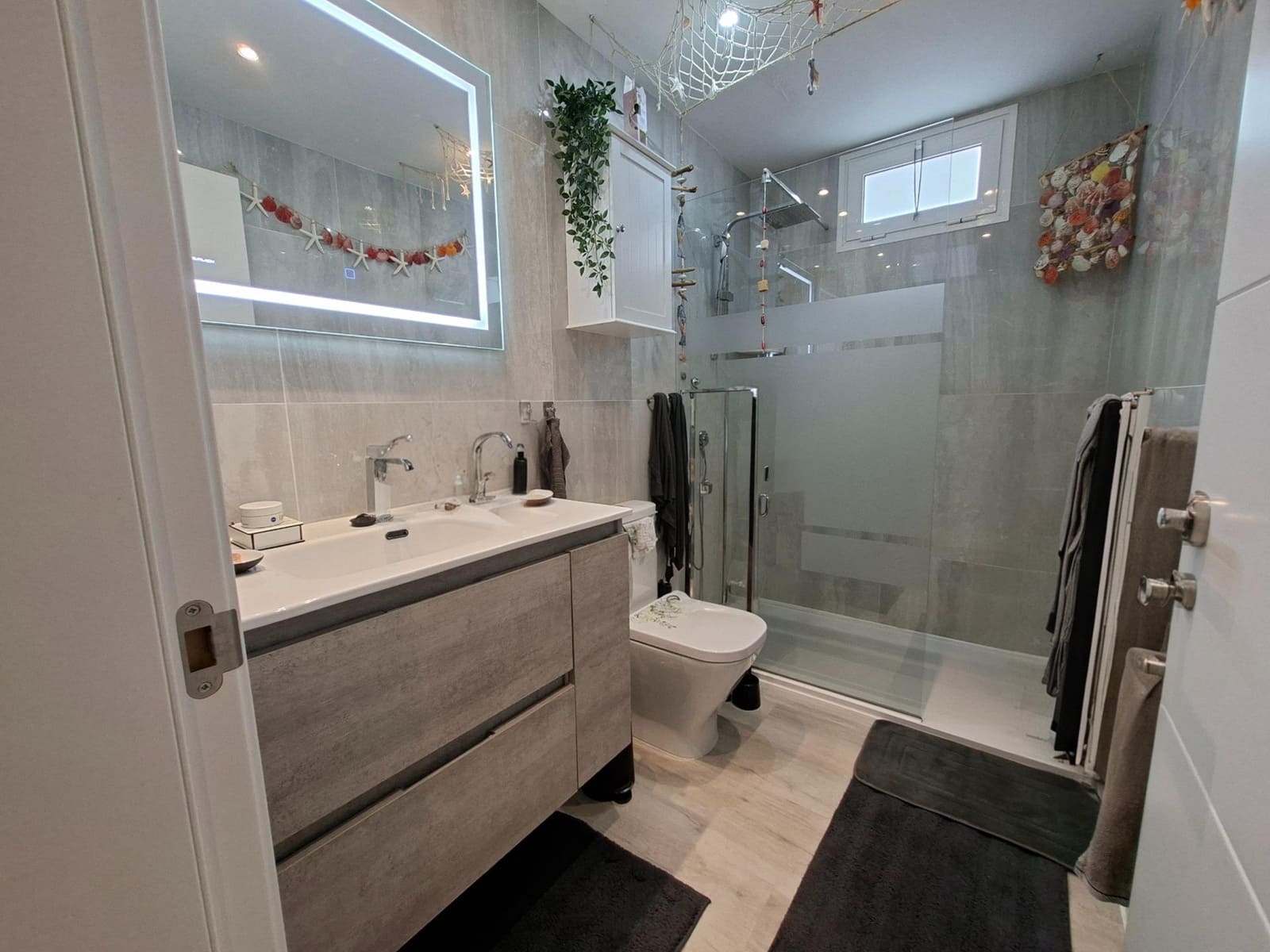 2 soveværelse Lejlighed til salg i Puerto del Carmen med swimmingpool - € 309.000 (Ref: 9794668)