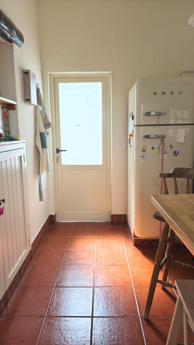 4 makuuhuone Huvila myytävänä paikassa Haria - 545 000 € (Ref: 9911111)