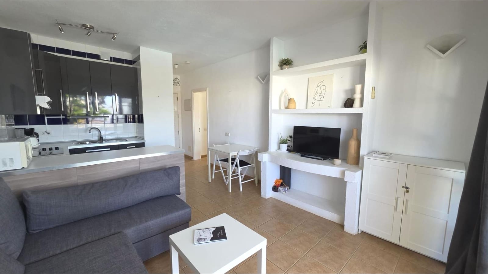 Apartamento de 1 habitación en Puerto del Carmen en venta con piscina - 219.000 € (Ref: 9920502)