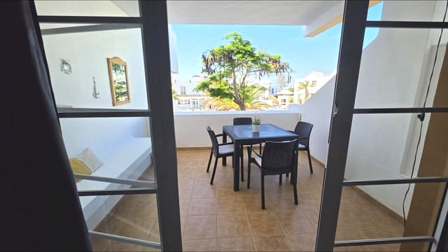 1 soveværelse Lejlighed til salg i Puerto del Carmen, Tías med swimmingpool - € 219.000 (Ref: 9920502)