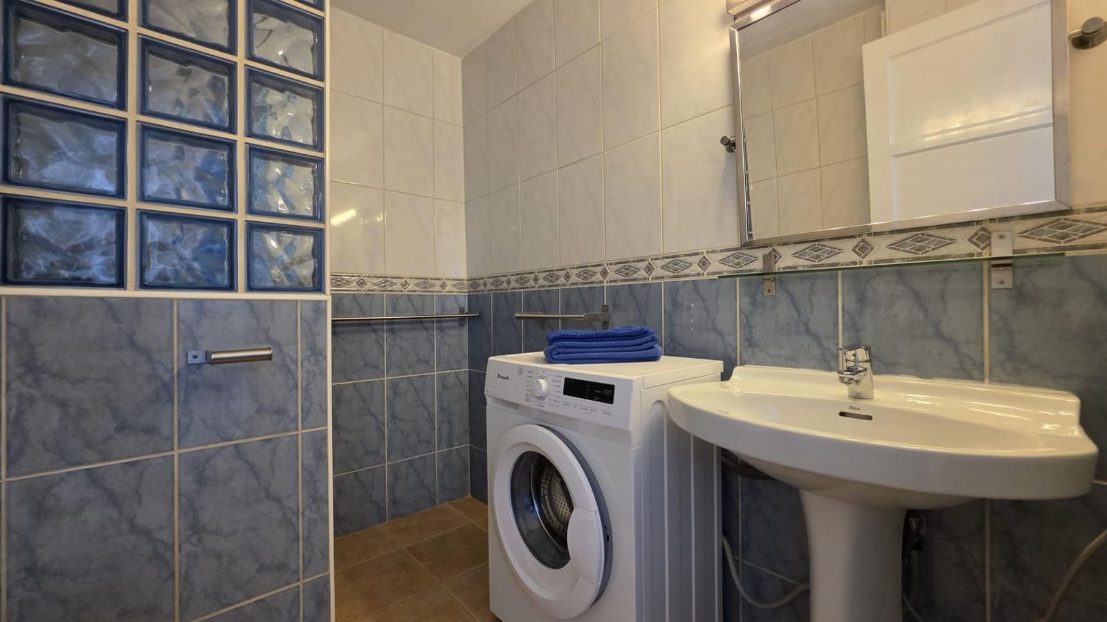 Apartamento de 1 habitación en Puerto del Carmen en venta con piscina - 219.000 € (Ref: 9920502)