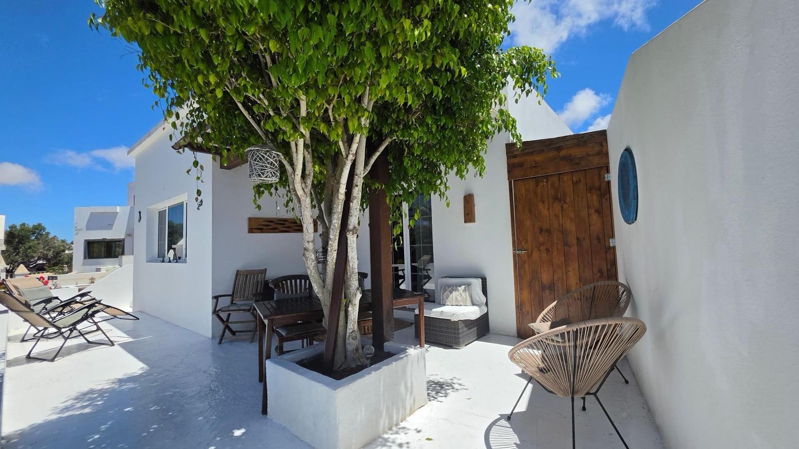 3 bedroom Villa for sale in Teguise - € 519,000 (Ref: 9924645)