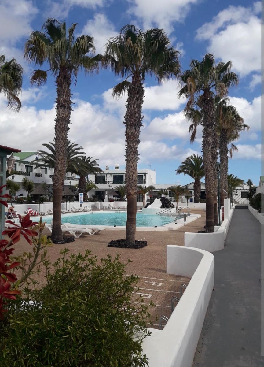 1 chambre Appartement à vendre à Puerto del Carmen avec piscine - 199 000 € (Ref: 9945775)