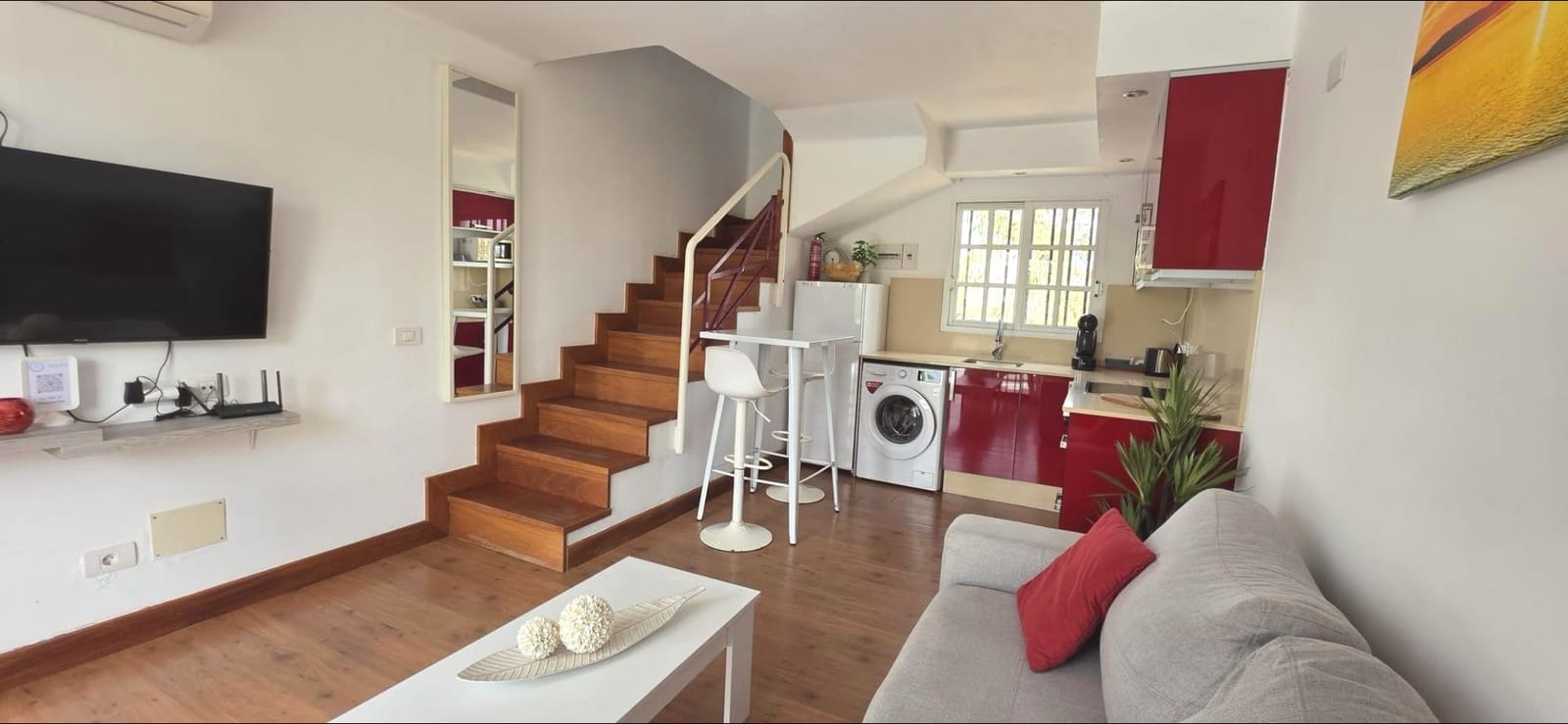 1 bedroom Apartment for sale in Puerto del Carmen with pool - € 199,000 (Ref: 9945775)