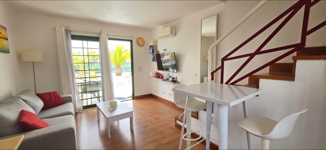 1 slaapkamer Appartement te koop in Puerto del Carmen, Tías met zwembad - € 199.000 (Ref: 9945775)