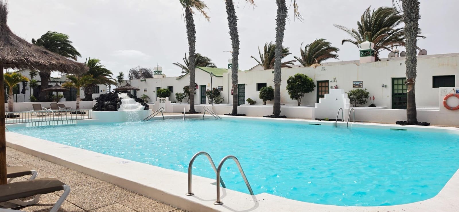 1 bedroom Apartment for sale in Puerto del Carmen with pool - € 199,000 (Ref: 9945775)