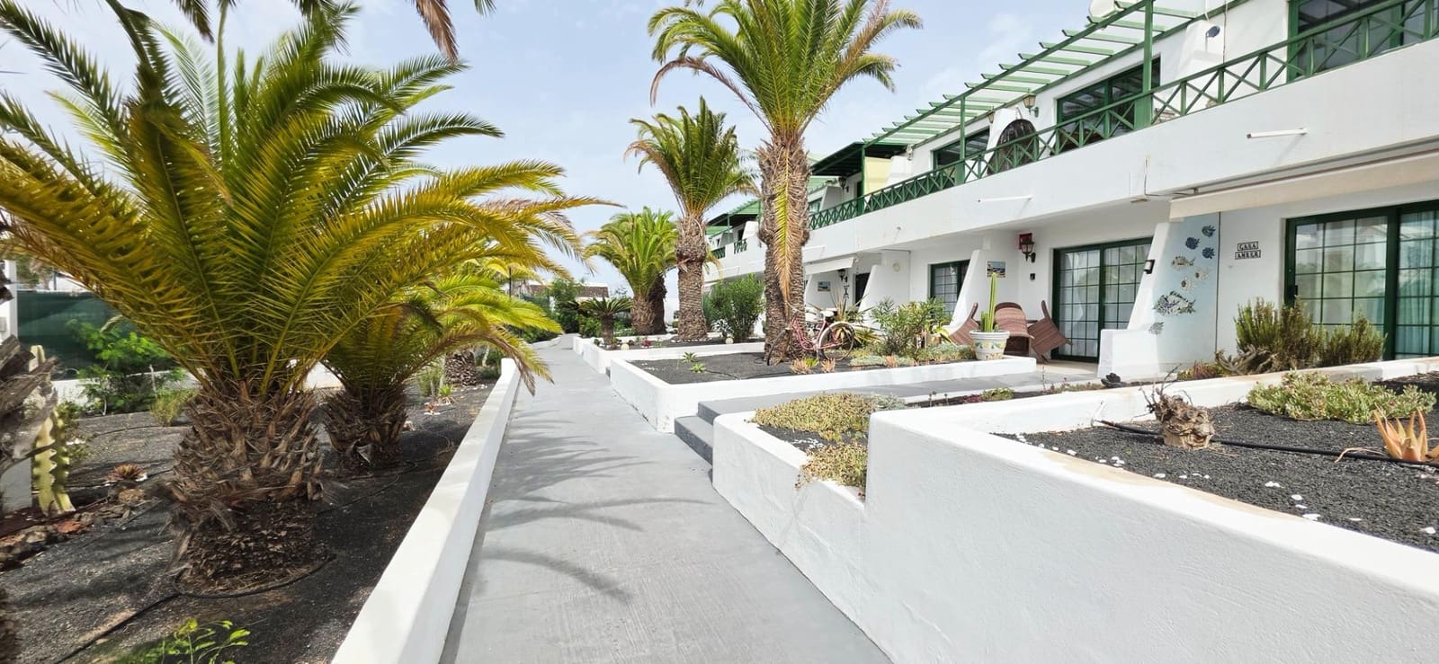 1 bedroom Apartment for sale in Puerto del Carmen with pool - € 199,000 (Ref: 9945775)