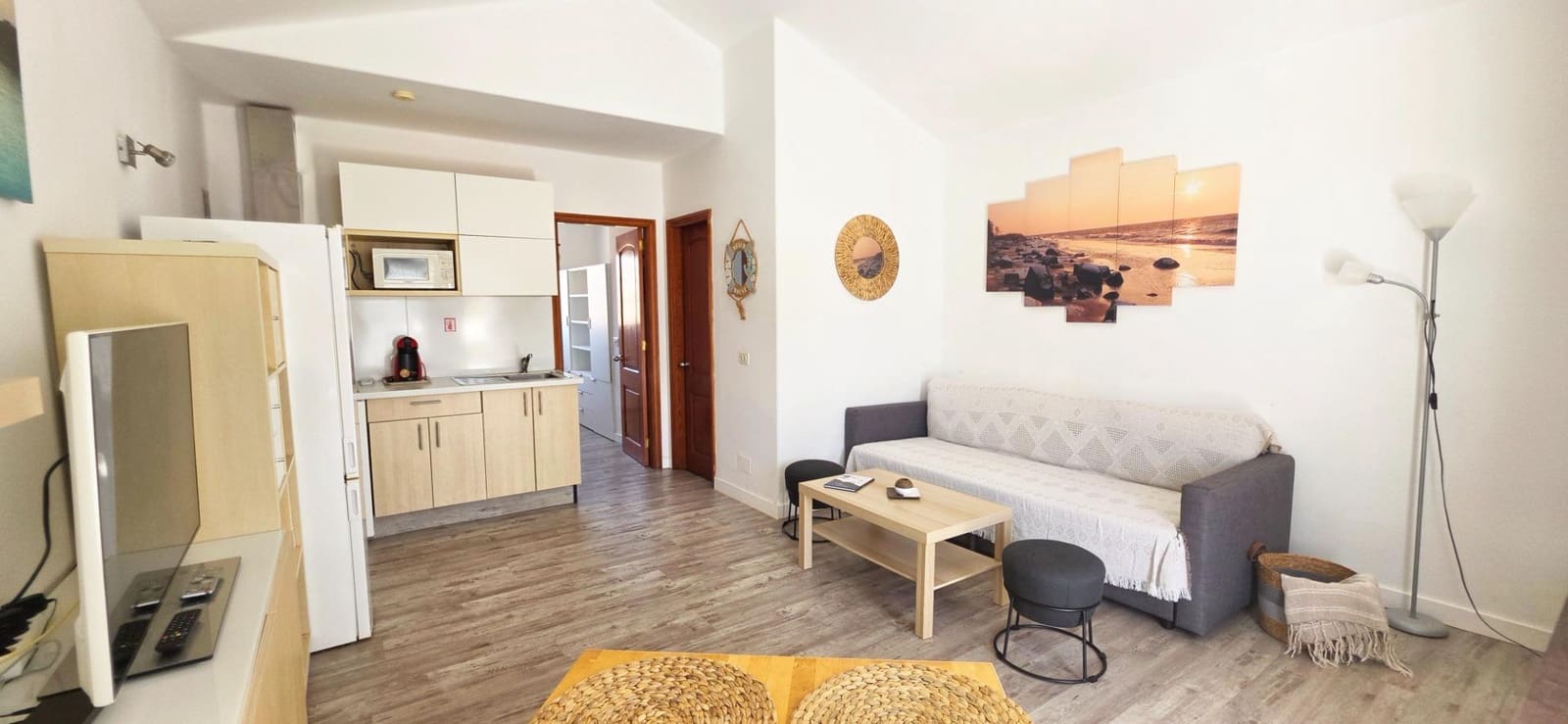 1 soveværelse Lejlighed til salg i Puerto del Carmen med swimmingpool - € 209.000 (Ref: 9952691)