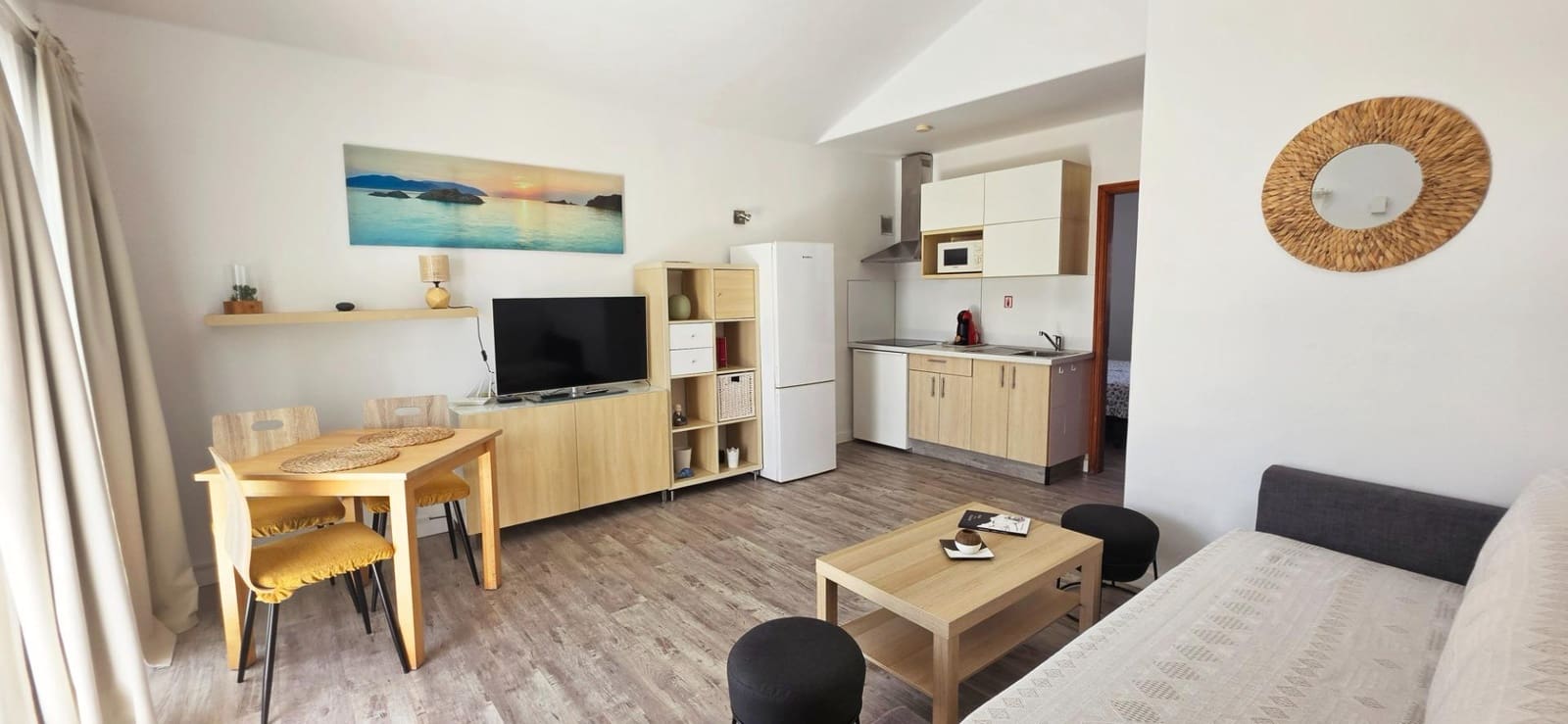 1 soveværelse Lejlighed til salg i Puerto del Carmen med swimmingpool - € 209.000 (Ref: 9952691)