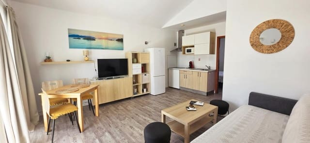 1 soveværelse Lejlighed til salg i Puerto del Carmen, Tías med swimmingpool - € 209.000 (Ref: 9952691)