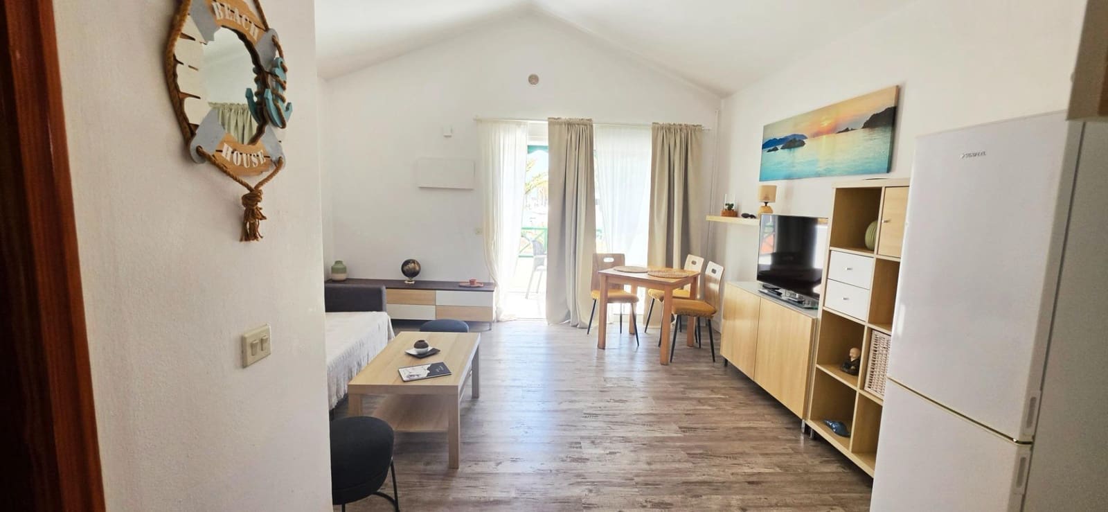 1 soveværelse Lejlighed til salg i Puerto del Carmen med swimmingpool - € 209.000 (Ref: 9952691)