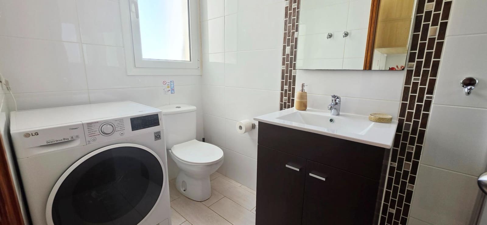 1 soveværelse Lejlighed til salg i Puerto del Carmen med swimmingpool - € 209.000 (Ref: 9952691)