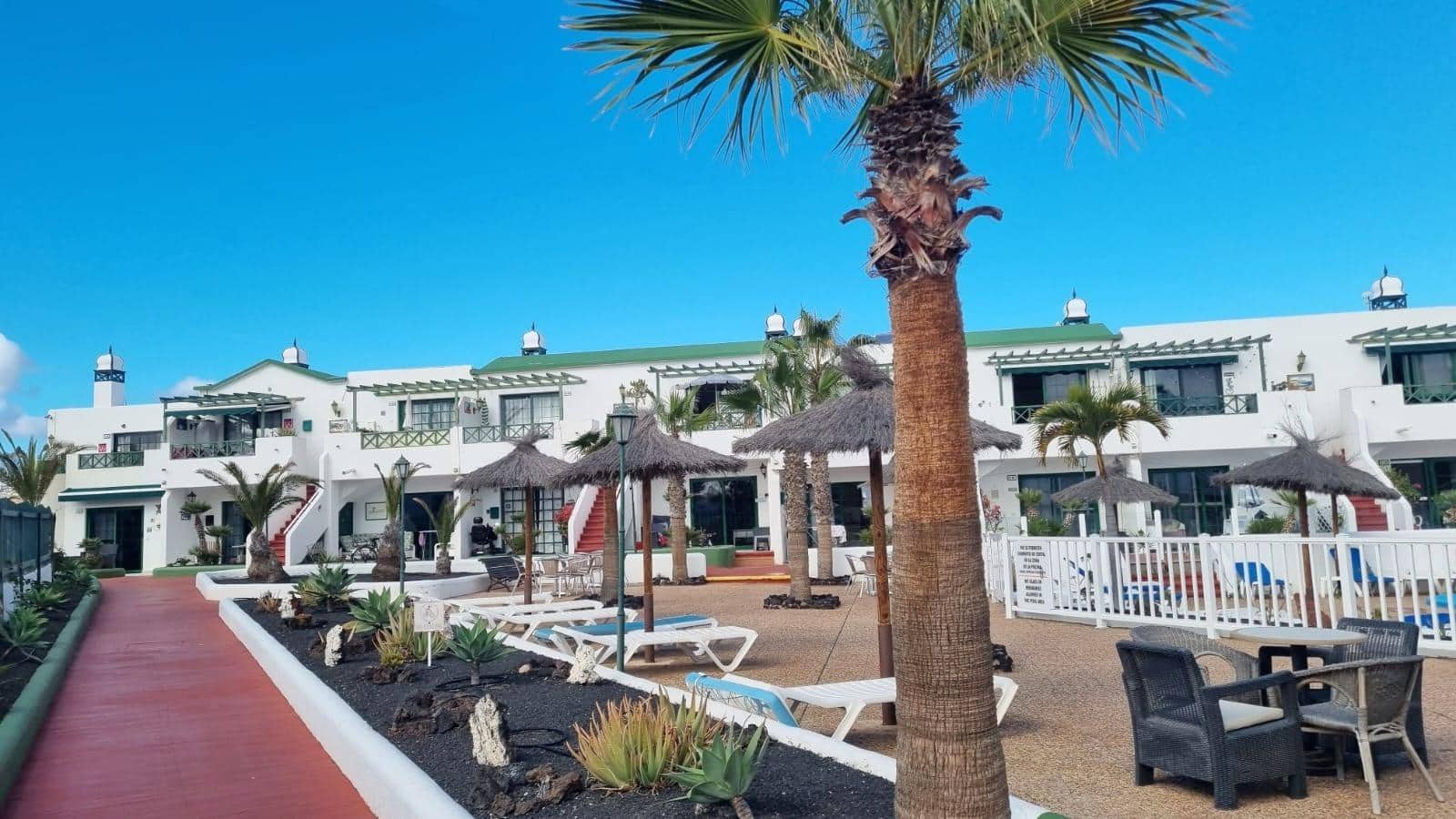 1 soveværelse Lejlighed til salg i Puerto del Carmen med swimmingpool - € 209.000 (Ref: 9952691)