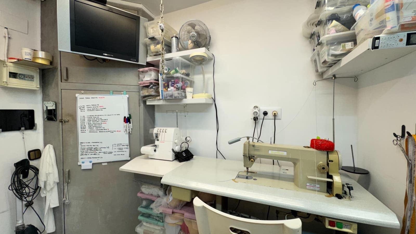 Business for rent in Palamos - € 1,200 (Ref: 9240681)