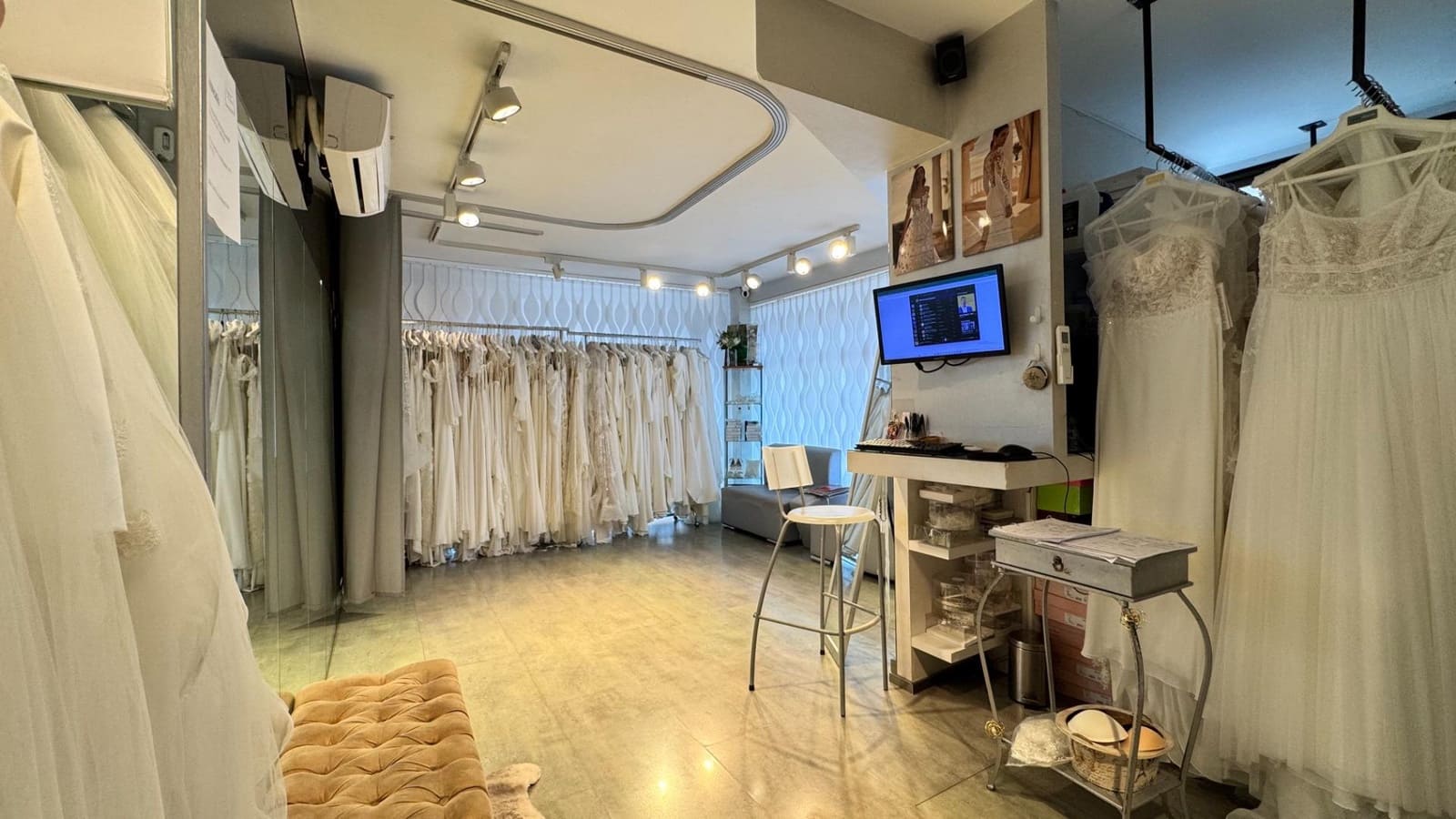 Business for rent in Palamos - € 1,200 (Ref: 9240681)