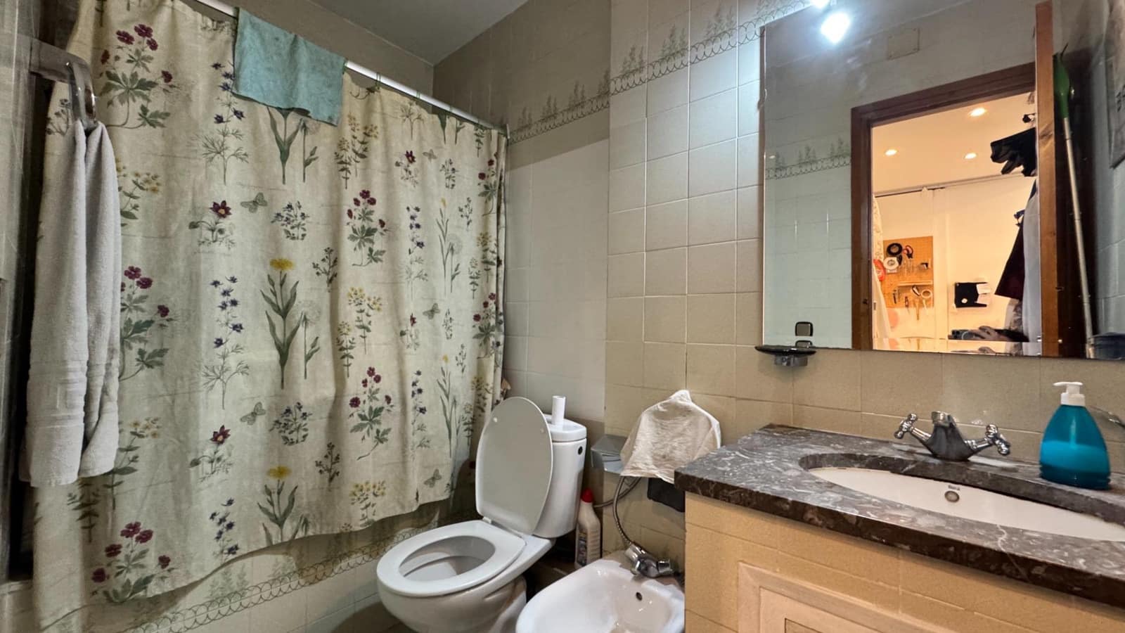 Business for rent in Palamos - € 1,200 (Ref: 9240681)