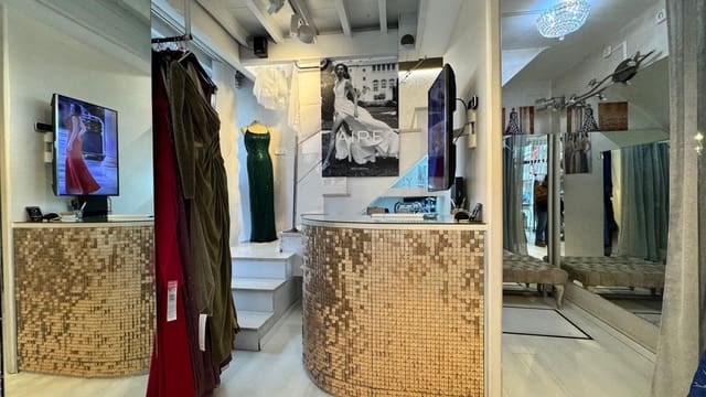 Business for rent in Palamós - € 1,200 (Ref: 9240681)