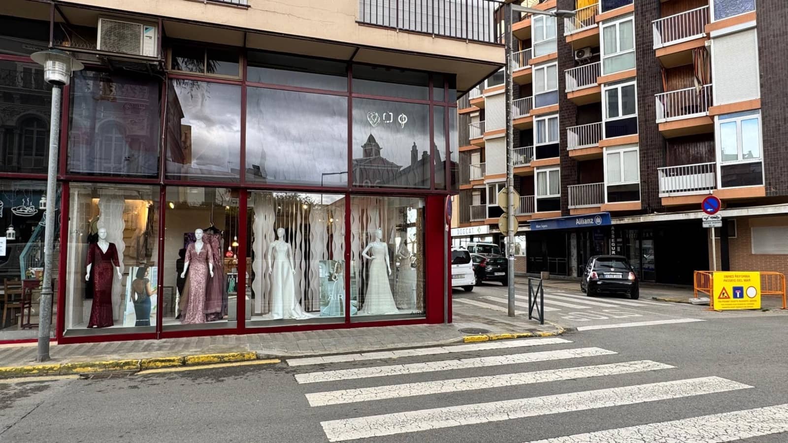 Business for rent in Palamos - € 1,200 (Ref: 9240681)